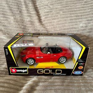 🌟 NEW IN BOX Bburago Gold Collection BMW Z8 1:18 Diecast Model 🚗✨